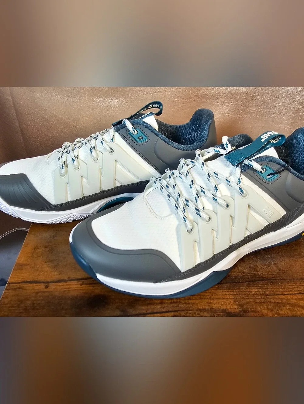 P448 Women’s Court Sneakers Size 38 US 7.5-8 White Gray Teal Vibram NWT